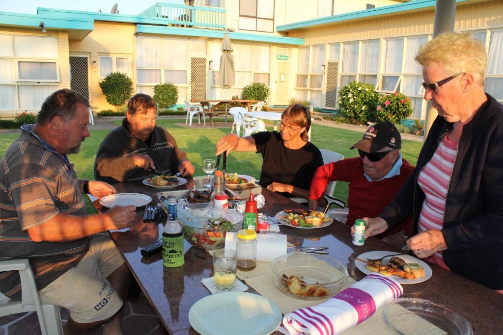 Mermaid Holiday Units Merimbula Esterno foto